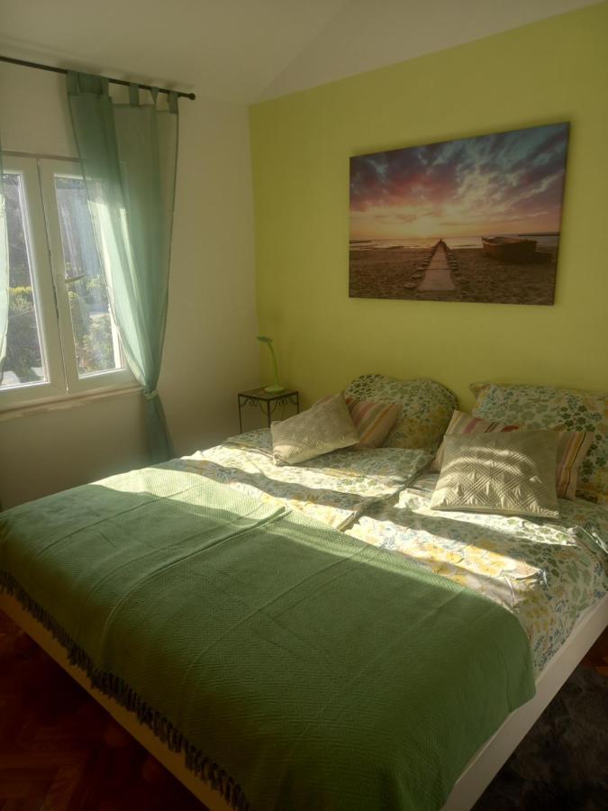 Afrodita Bistrica Sutivan Extérieur photo