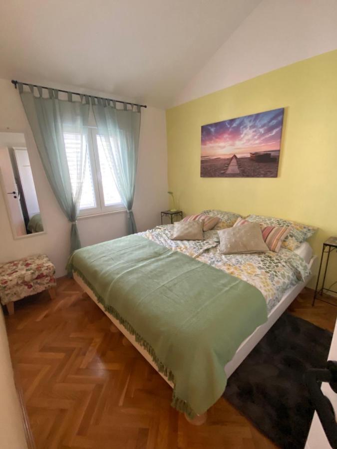 Afrodita Bistrica Sutivan Extérieur photo