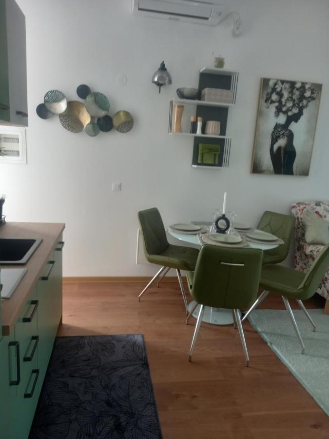 Afrodita Bistrica Sutivan Extérieur photo