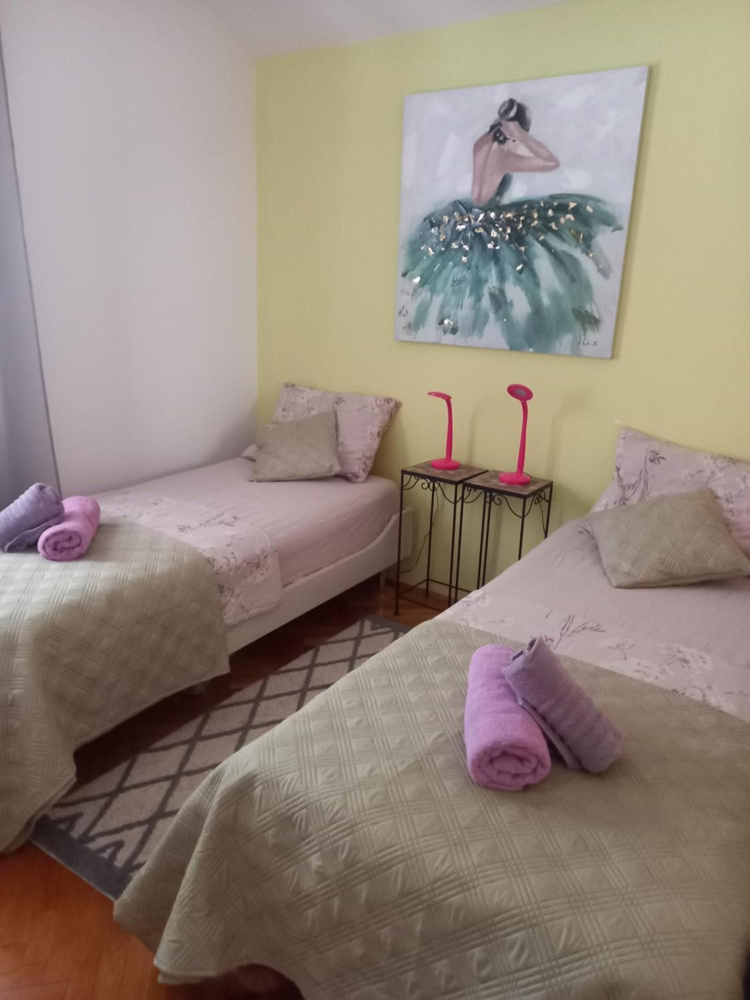 Afrodita Bistrica Sutivan Extérieur photo